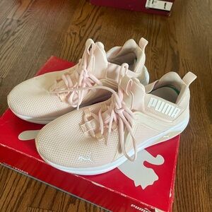 Women’s Pink Puma gym shoes- Size 10